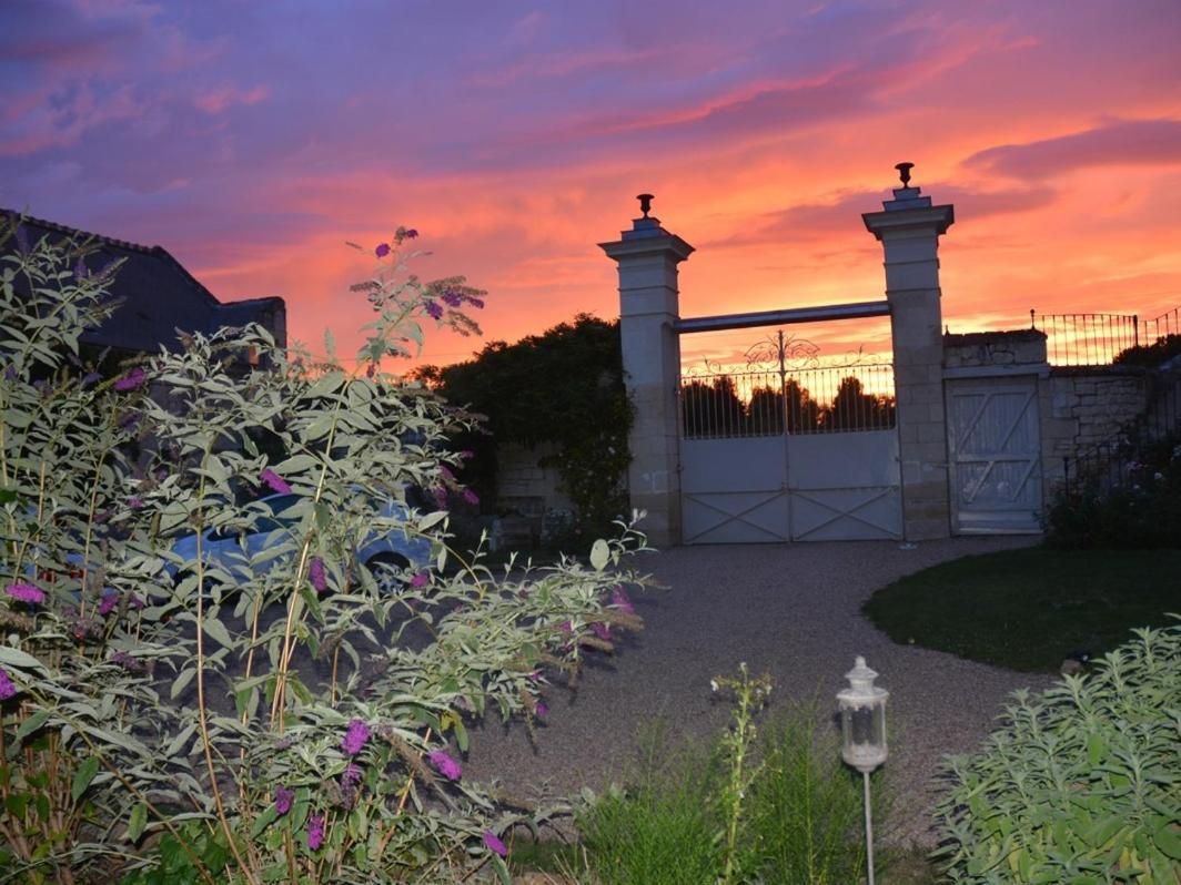 La Penesais Villa Beaumont-en-Véron Dış mekan fotoğraf
